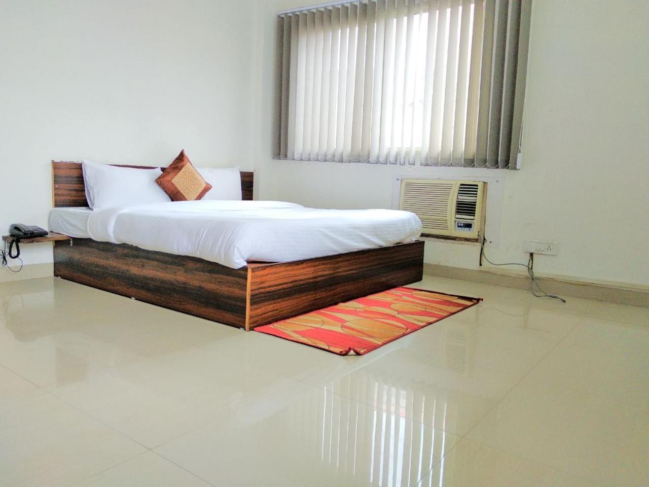 The Radiance Suites And Apartment نيودلهي المظهر الخارجي الصورة